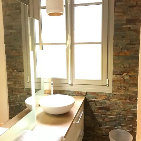 Beautiful Duplex In The Center Of Parijs