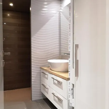 Beautiful Duplex In The Center Of Appartement Parijs